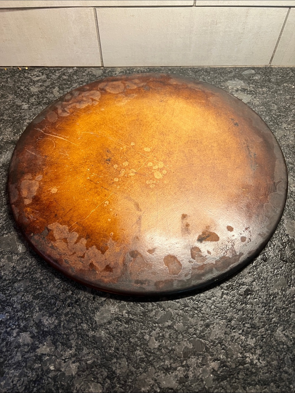 15” PAMPERED CHEF round pizza/baking stone. Pre-seasoned. Appetizers, cookies.